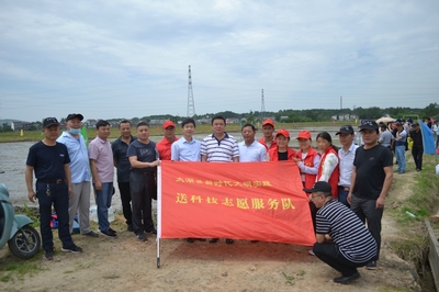 稻谷豐收新篇章 太湖縣“田間課堂”推動機(jī)藝融合